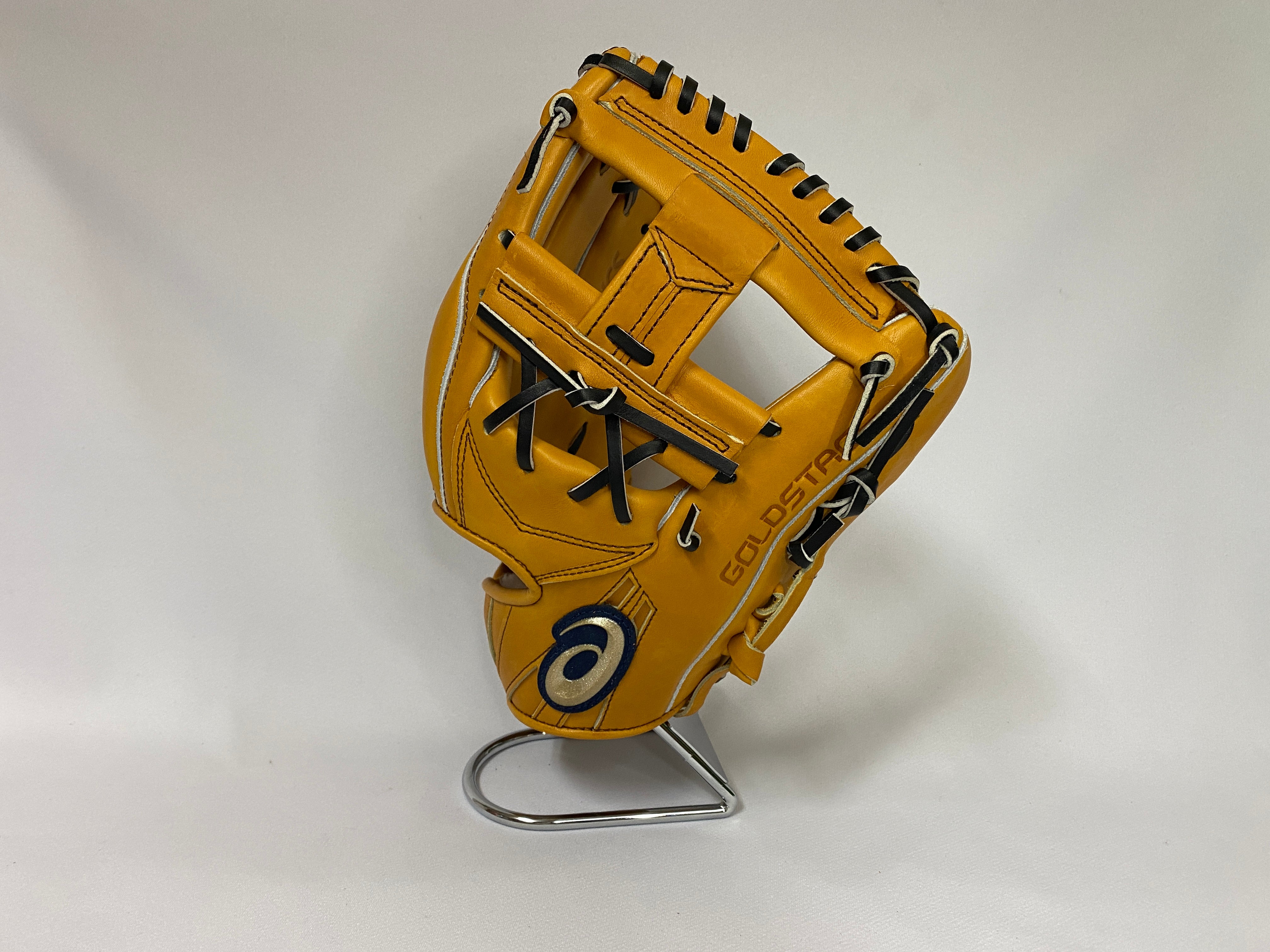 アシックス　硬式内野手用グラブ　ブラック×ライトブラウン紐　右投用　新品 アシックス 硬式内野手用グラブ ブラック×ライトブラウン紐 右投